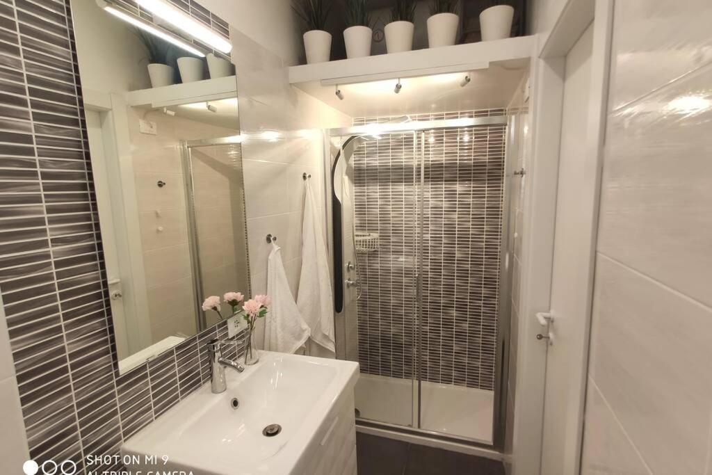 Luxury House Love Μιλάνο Εξωτερικό φωτογραφία